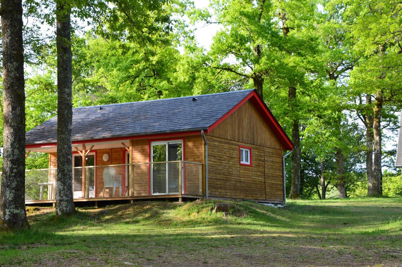 Les Etangs De Taysse Hotel Espagnac Buitenkant foto